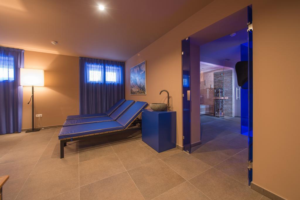 Seeberg Garni Hotel Калдаро Екстериор снимка